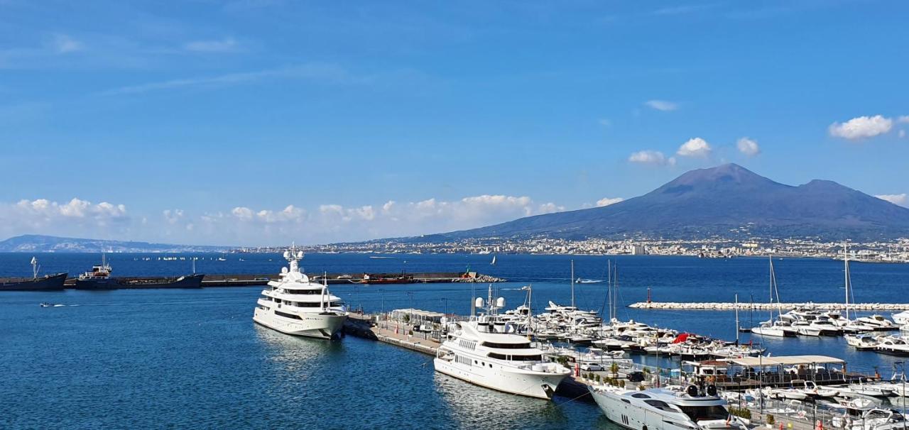 Apartamento Scalinatella Castellammare di Stabia Exterior foto