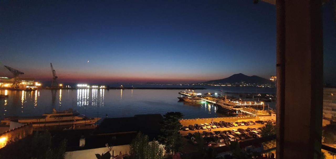 Apartamento Scalinatella Castellammare di Stabia Exterior foto
