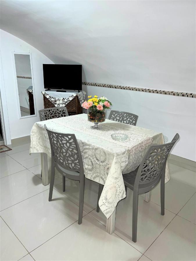 Apartamento Scalinatella Castellammare di Stabia Exterior foto